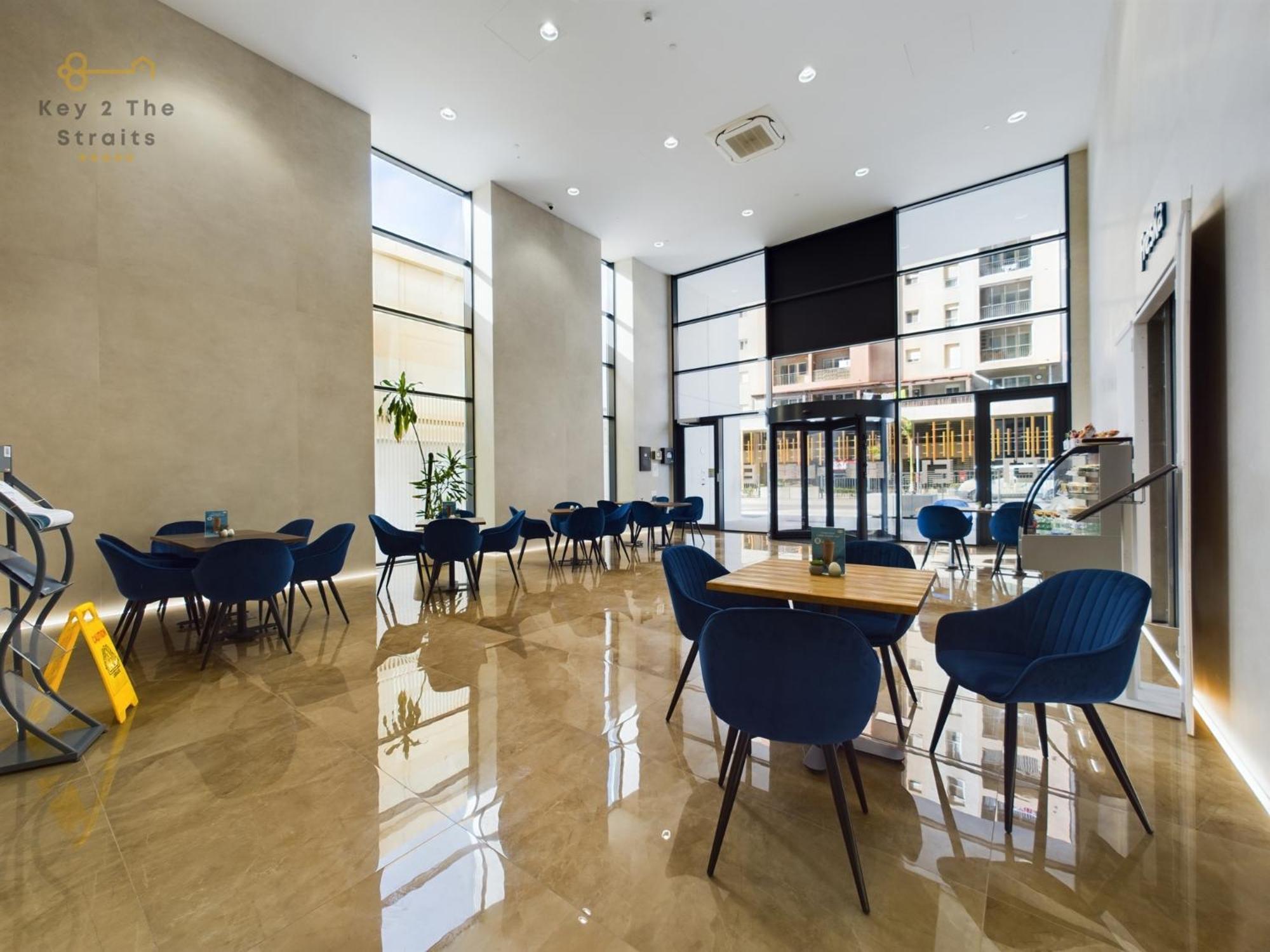 Luxury Sunrise Beach And Oceanview Room With Balcony Гибралтар Екстериор снимка